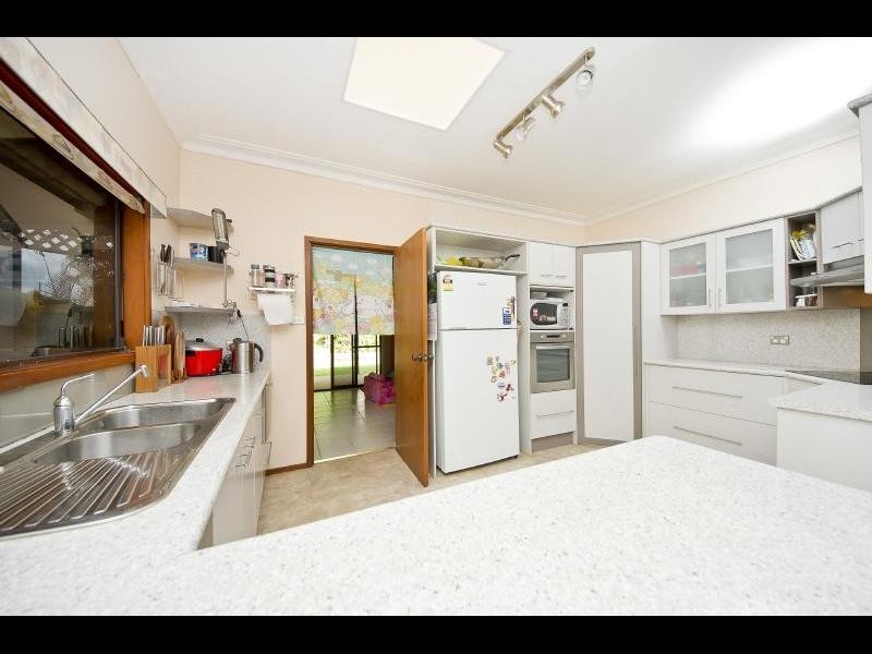 235 Toogood Road, Bayview Heights QLD 4868