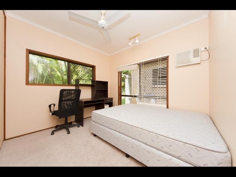 235 Toogood Road, Bayview Heights QLD 4868