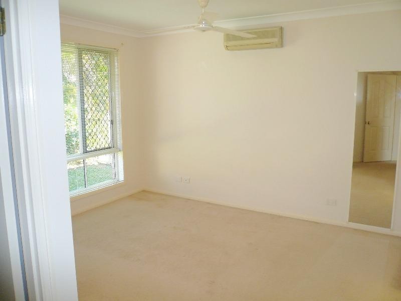 Brinsmead QLD 4870
