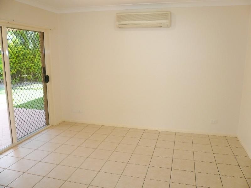 Brinsmead QLD 4870