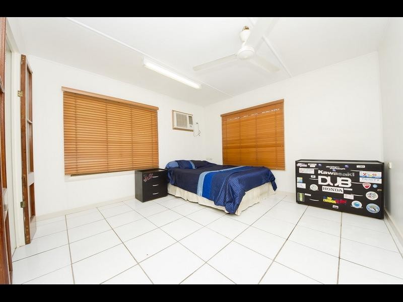 8 Dalton Street, Bungalow QLD 4870