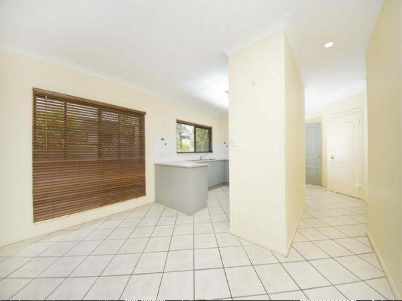 27 Cooya Street, Kewarra Beach QLD 4879