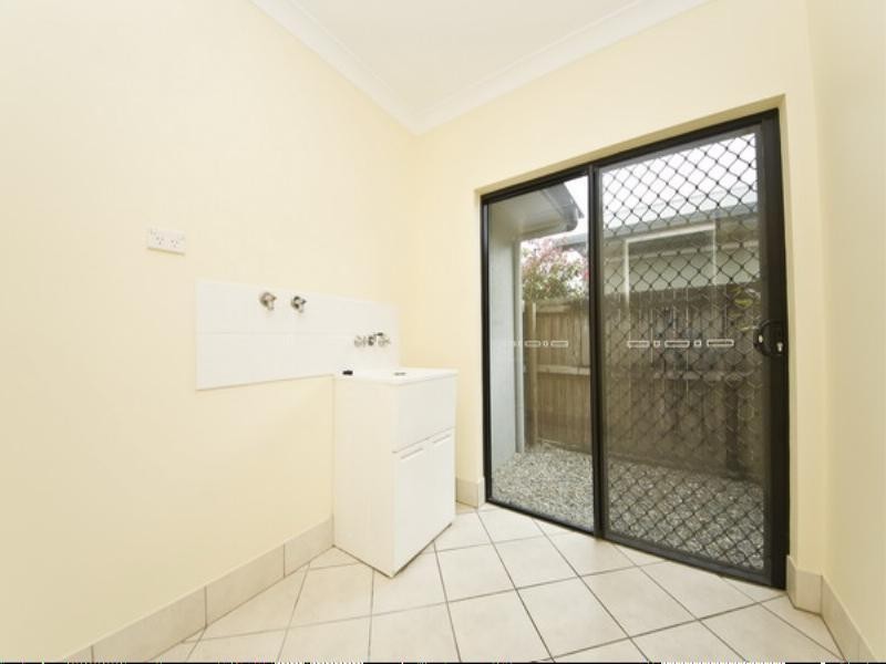 27 Cooya Street, Kewarra Beach QLD 4879