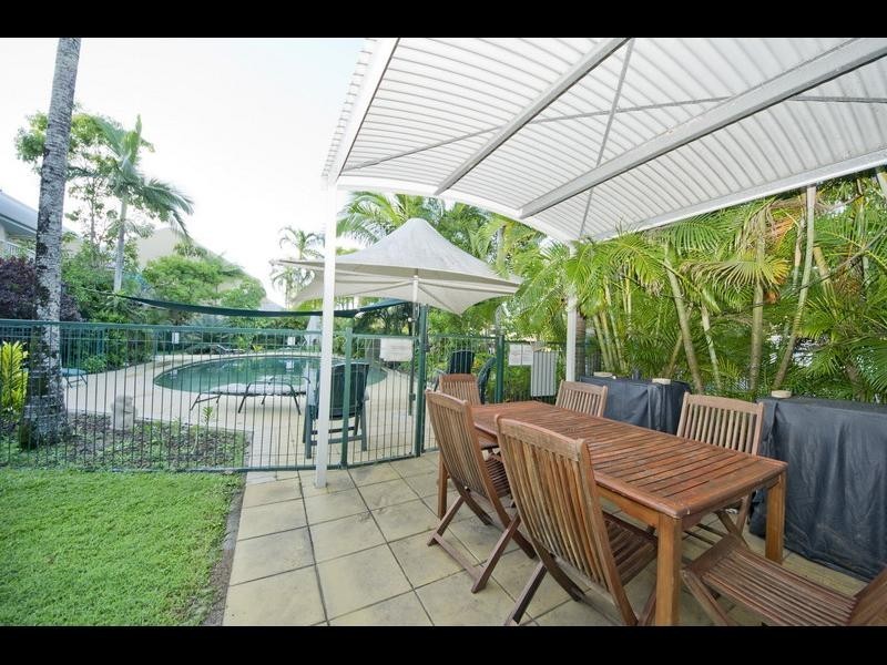 11/1-19 Poinciana Street, Holloways Beach QLD 4878