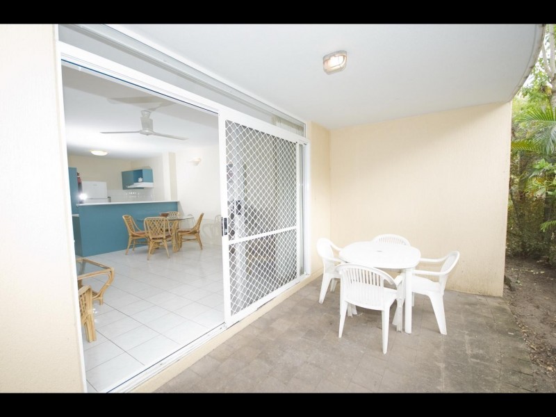 12/1-19 Poinciana Street, Holloways Beach QLD 4878