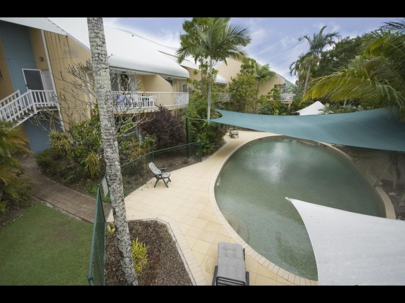 12/1-19 Poinciana Street, Holloways Beach QLD 4878