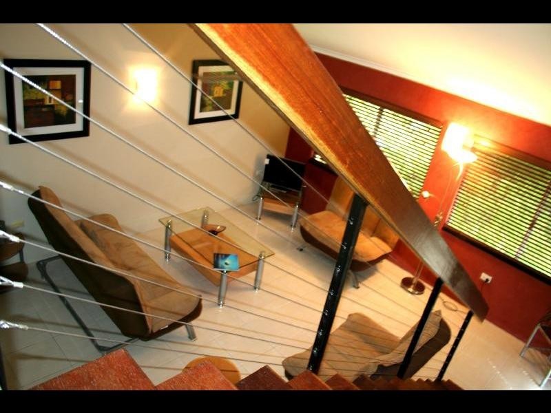 21/239 Lake Street, Cairns City QLD 4870