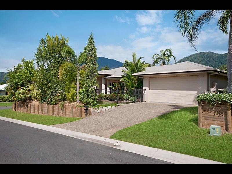1 Wheatley Avenue, Bentley Park QLD 4869