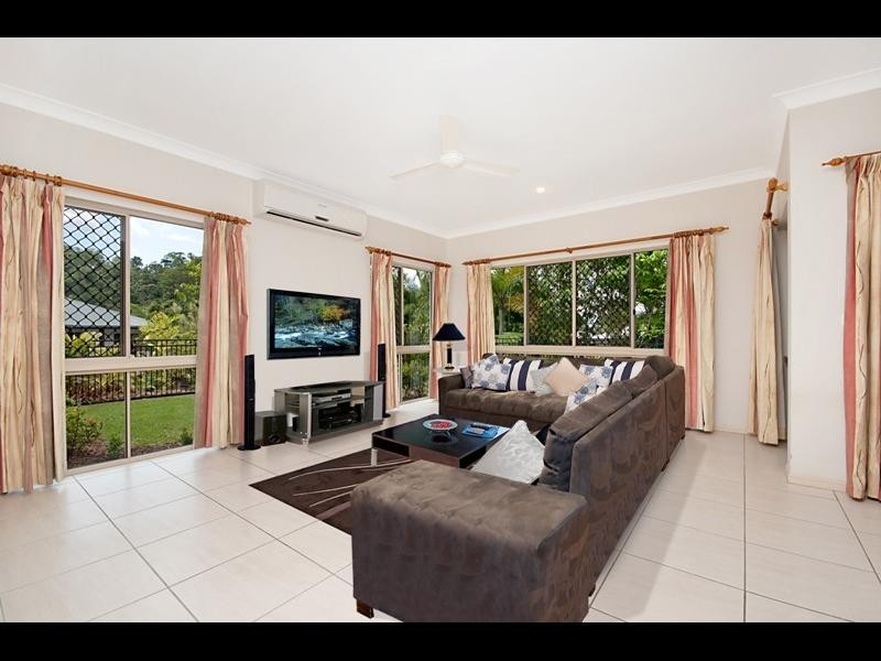 1 Wheatley Avenue, Bentley Park QLD 4869