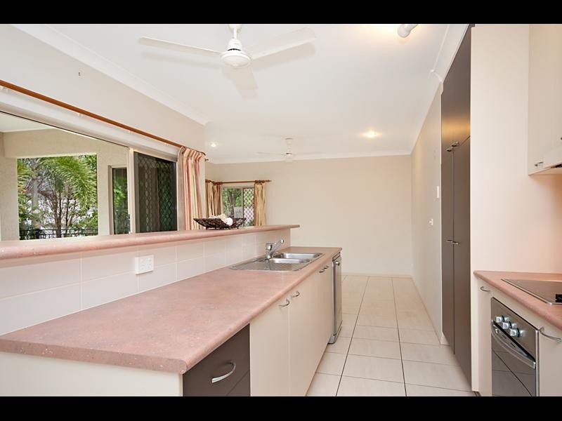 1 Wheatley Avenue, Bentley Park QLD 4869