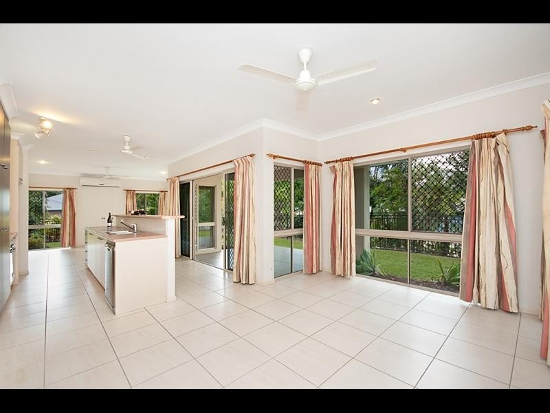 1 Wheatley Avenue, Bentley Park QLD 4869