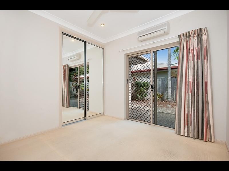 1 Wheatley Avenue, Bentley Park QLD 4869