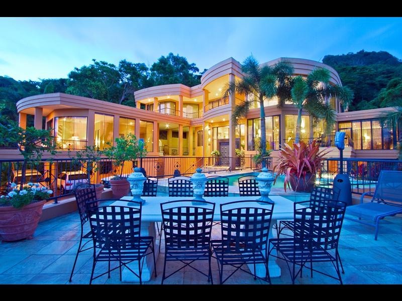 13 Knott Court – Whitfield, Cairns QLD 4870