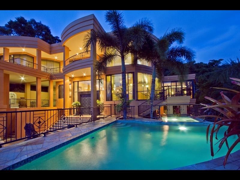 13 Knott Court – Whitfield, Cairns QLD 4870