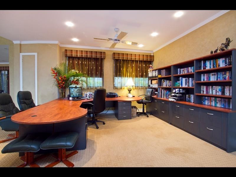 13 Knott Court – Whitfield, Cairns QLD 4870