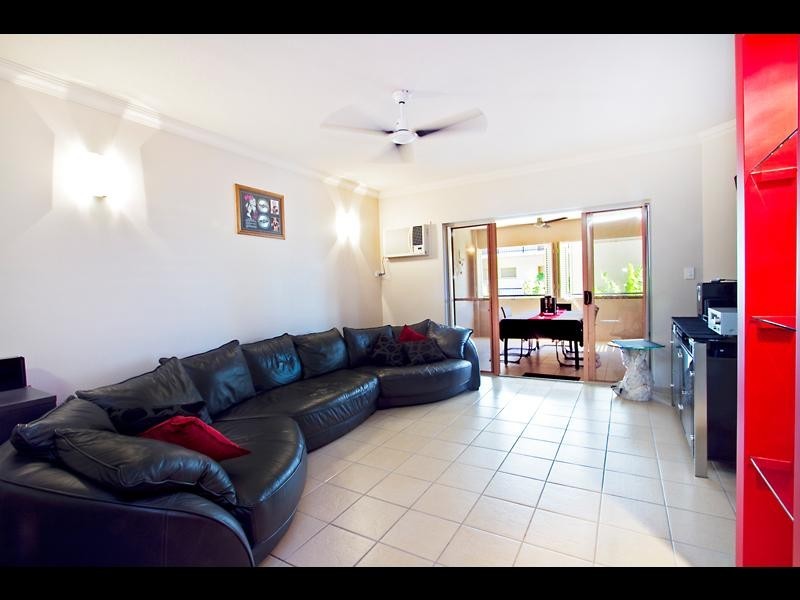308/2 Centenary Close, Manoora QLD 4870