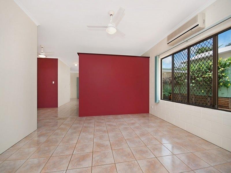 3 Spinos Street, Redlynch QLD 4870