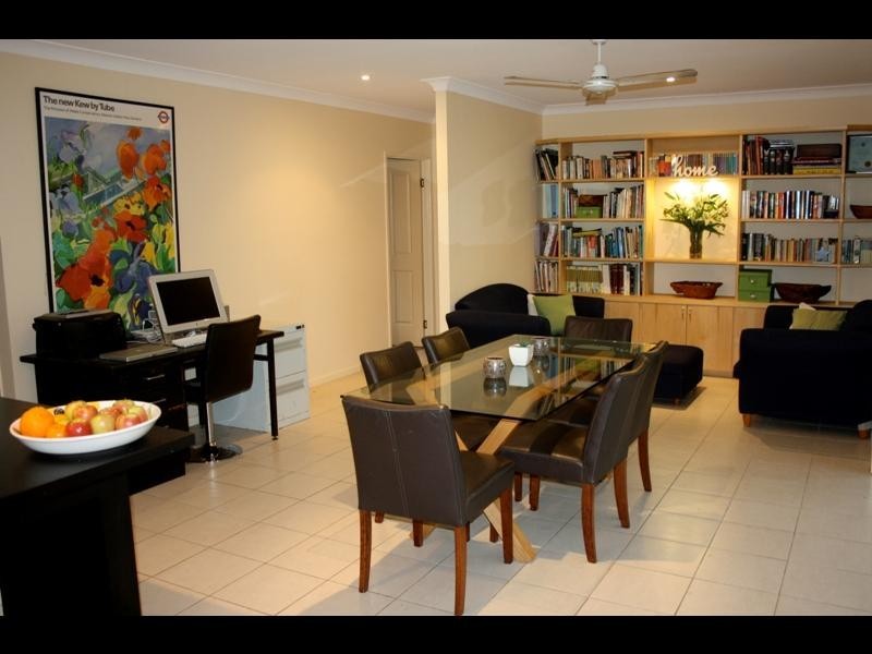 10 Jak Gee Close, Redlynch QLD 4870