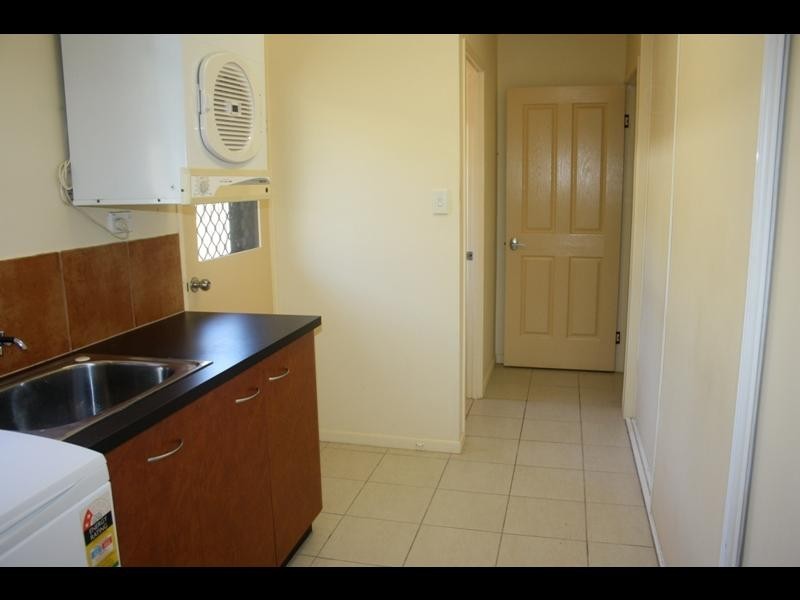 10 Jak Gee Close, Redlynch QLD 4870