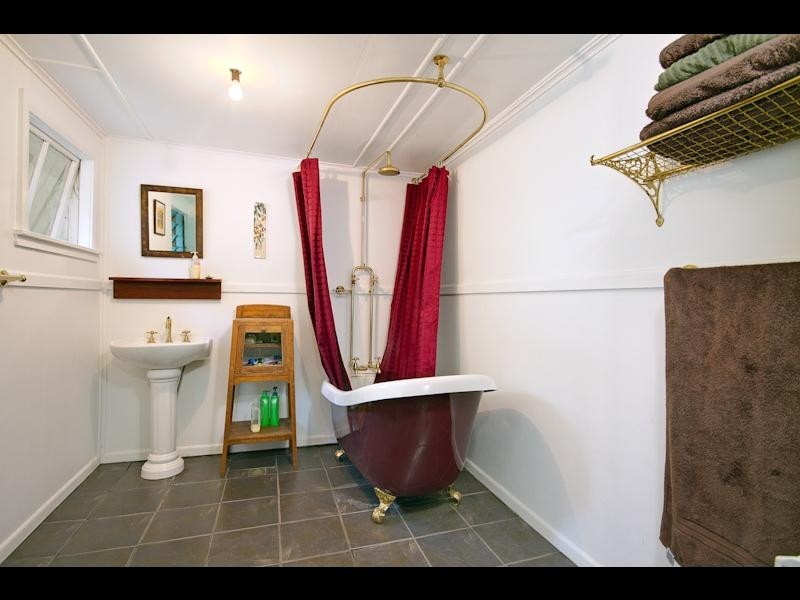 37 Cairns Street, Cairns North QLD 4870