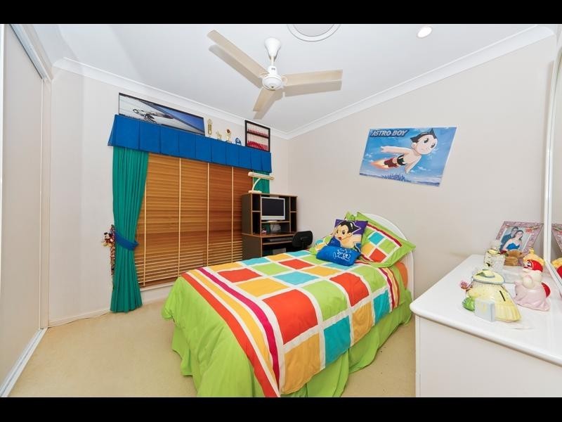 55 Summer Hill Drive, Mooroobool QLD 4870