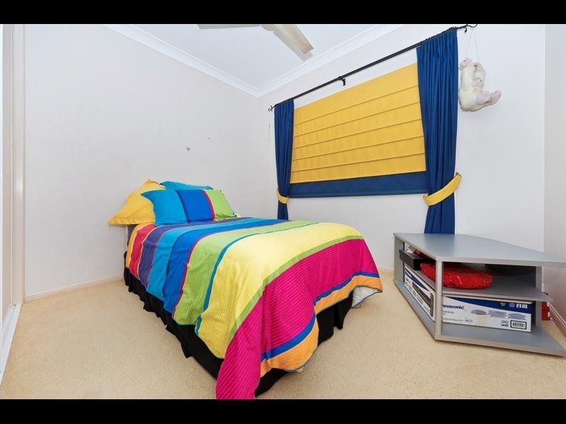 55 Summer Hill Drive, Mooroobool QLD 4870