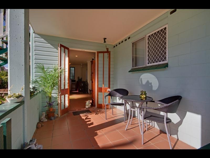 81 Digger Street, Cairns North QLD 4870