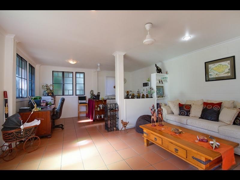 81 Digger Street, Cairns North QLD 4870