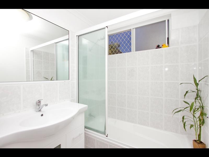 1/19 Springfield Crescent, Manoora QLD 4870