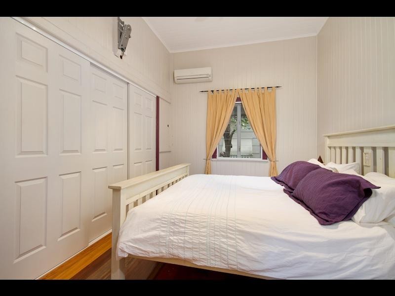 30A Charles Street, Cairns North QLD 4870