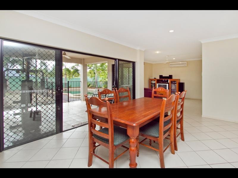 41 Cooya Street, Kewarra Beach QLD 4879