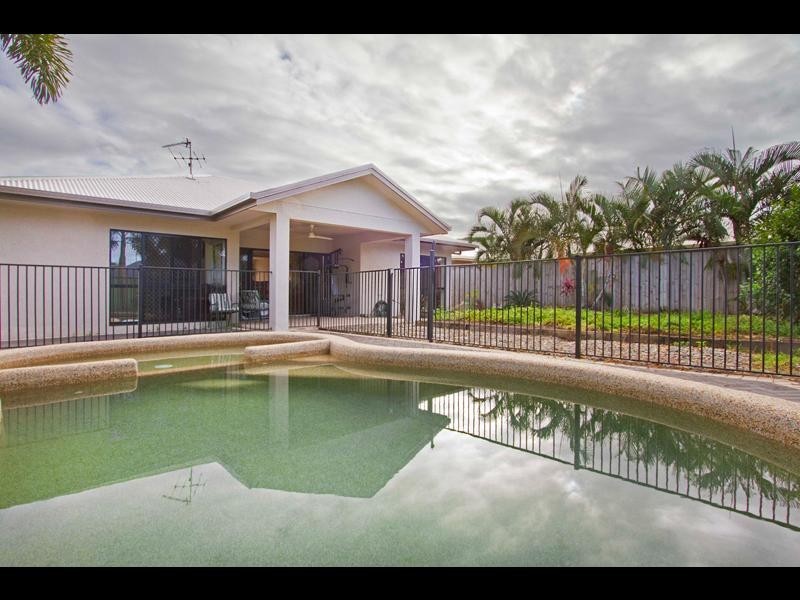 41 Cooya Street, Kewarra Beach QLD 4879