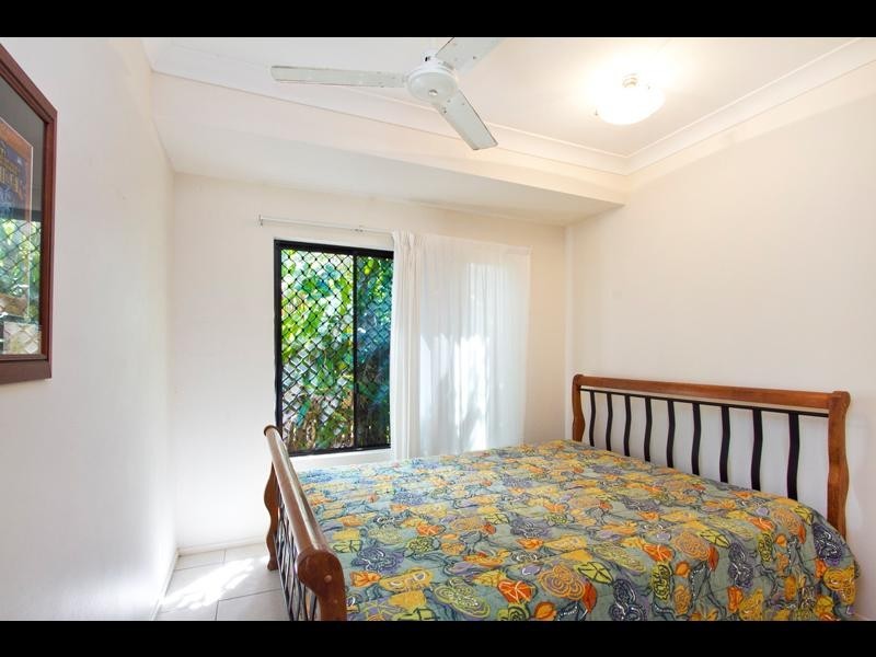 108 Callaghan Street, Mooroobool QLD 4870