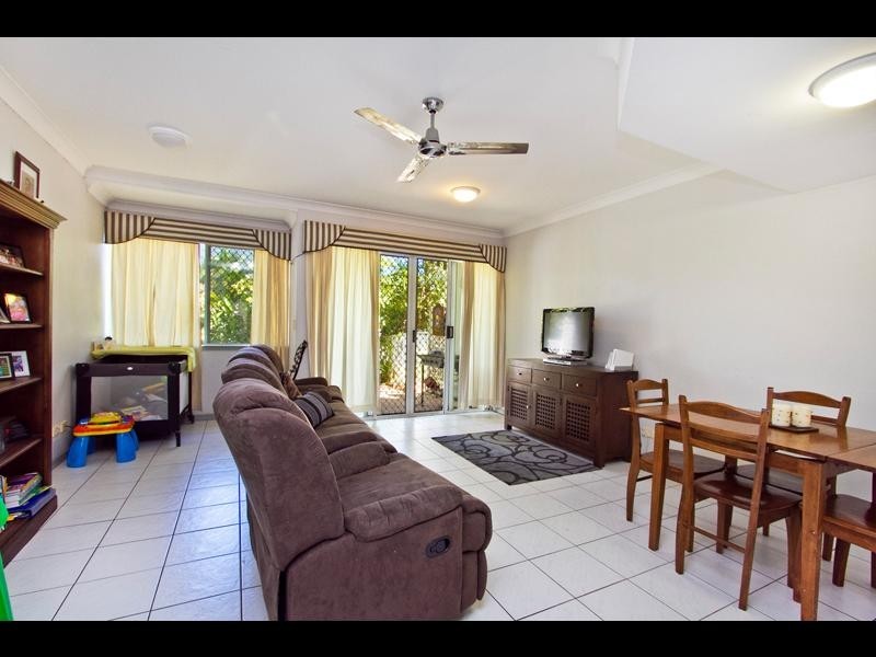 9/3 Quetta Close, Manoora QLD 4870
