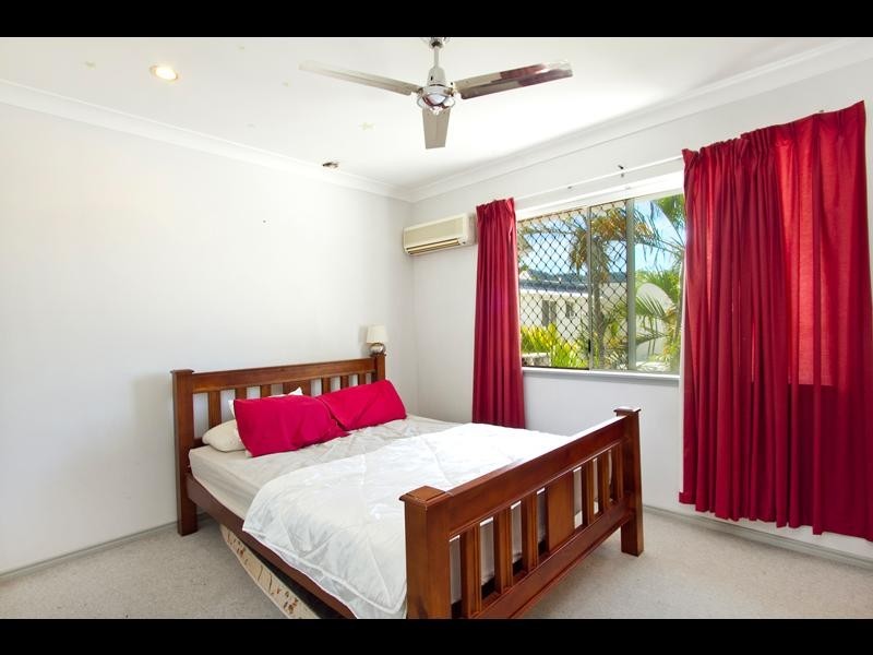 9/3 Quetta Close, Manoora QLD 4870