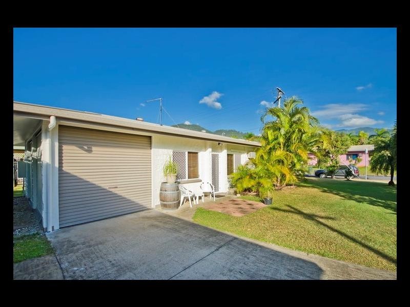 1/5 Marino Street, Whitfield QLD 4870