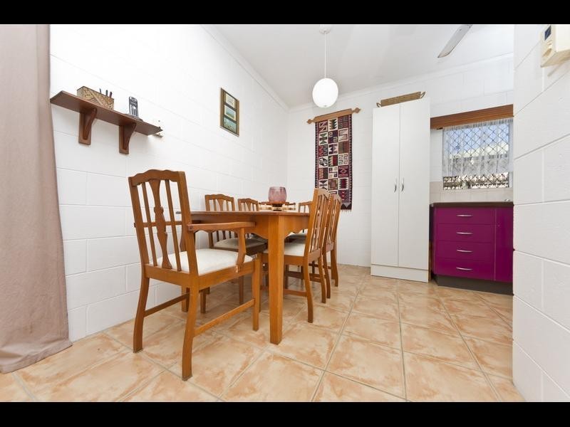 1/5 Marino Street, Whitfield QLD 4870