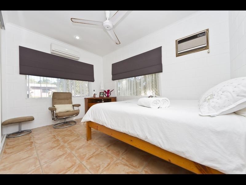 1/5 Marino Street, Whitfield QLD 4870