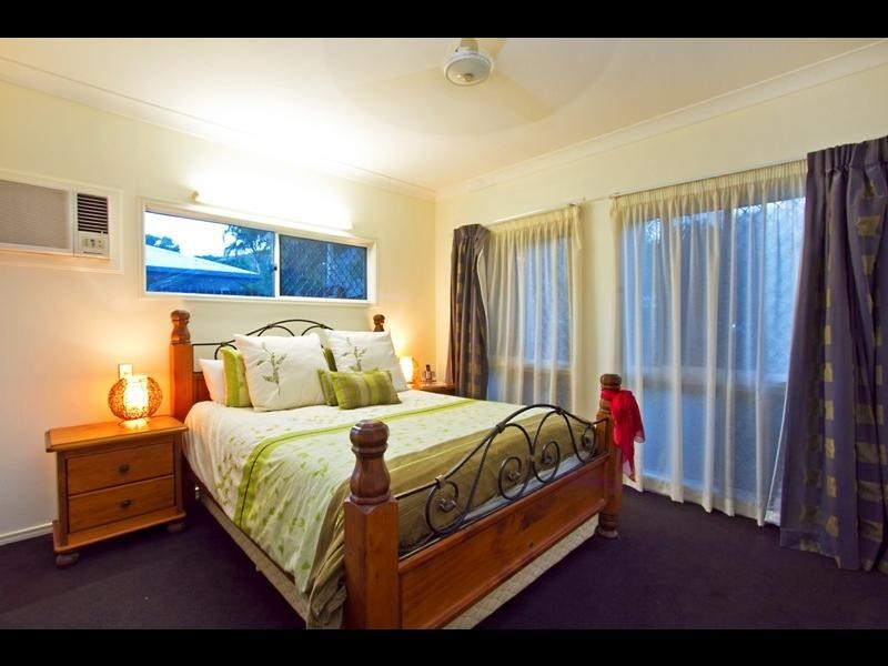 18 Corella Street, Kamerunga QLD 4870