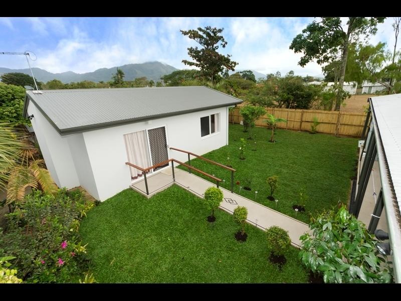 29 Curtin Street, Westcourt QLD 4870