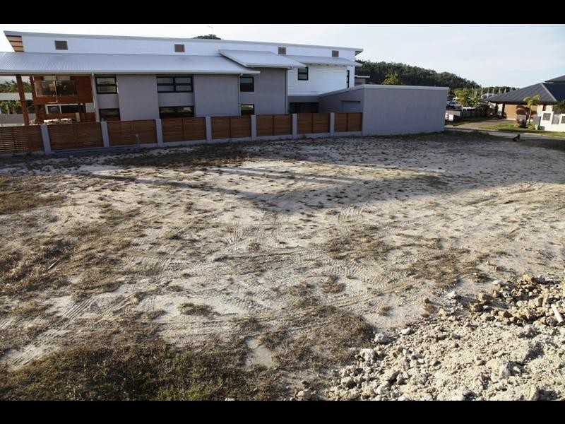 11 Brindabella Quay, Trinity Park QLD 4879