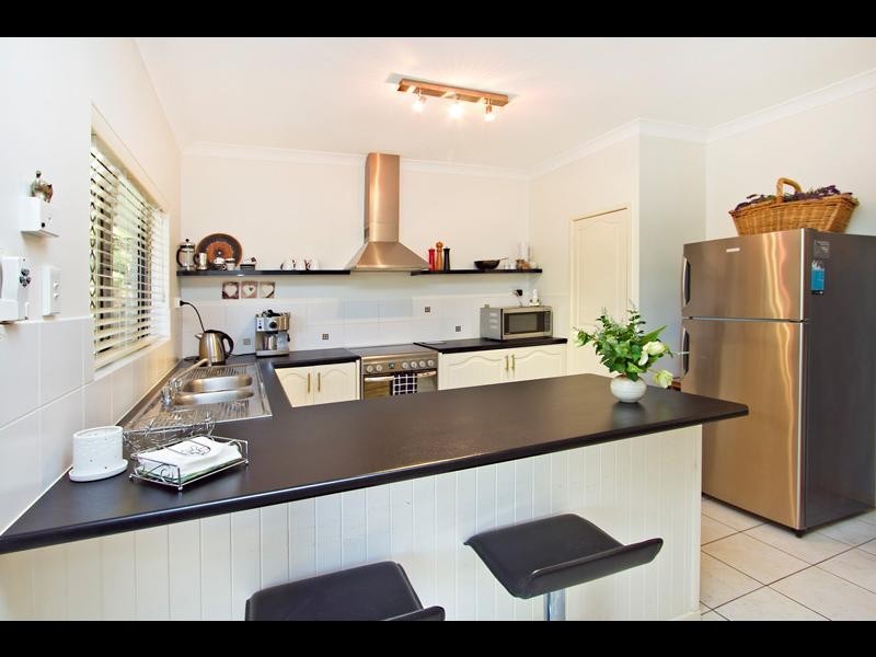 23 Junction Street, Edge Hill QLD 4870