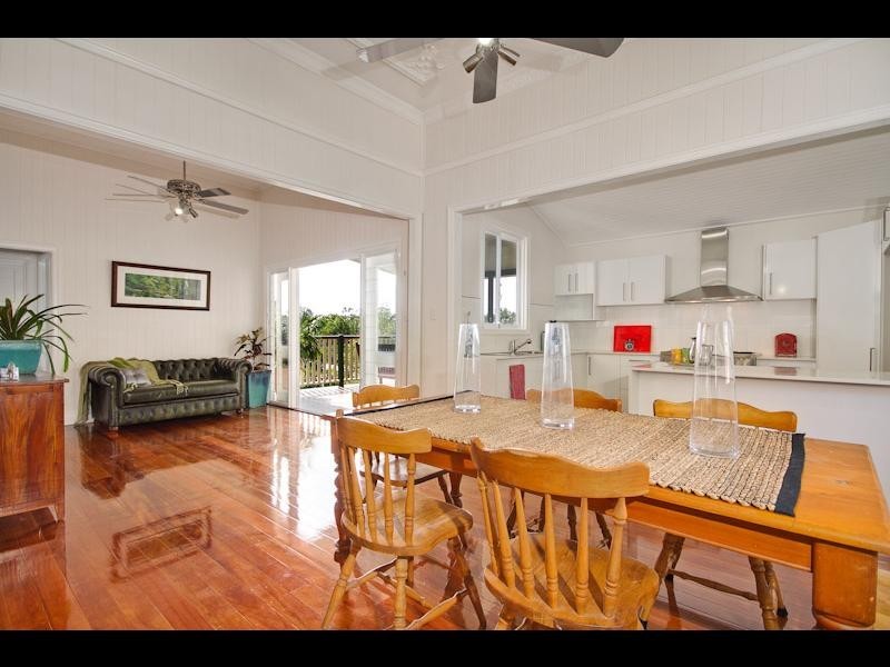 3 Hillside Close, Aeroglen QLD 4870