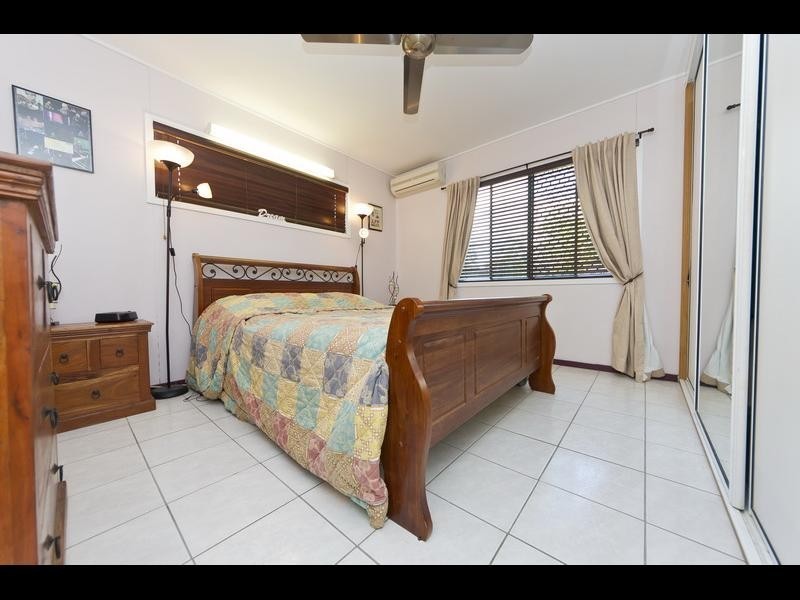 2/82 Birch Street, Manunda QLD 4870