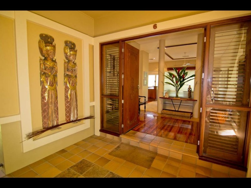 Palm Cove QLD 4879