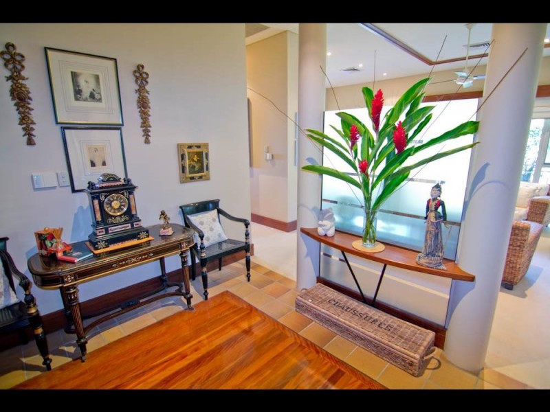 Palm Cove QLD 4879