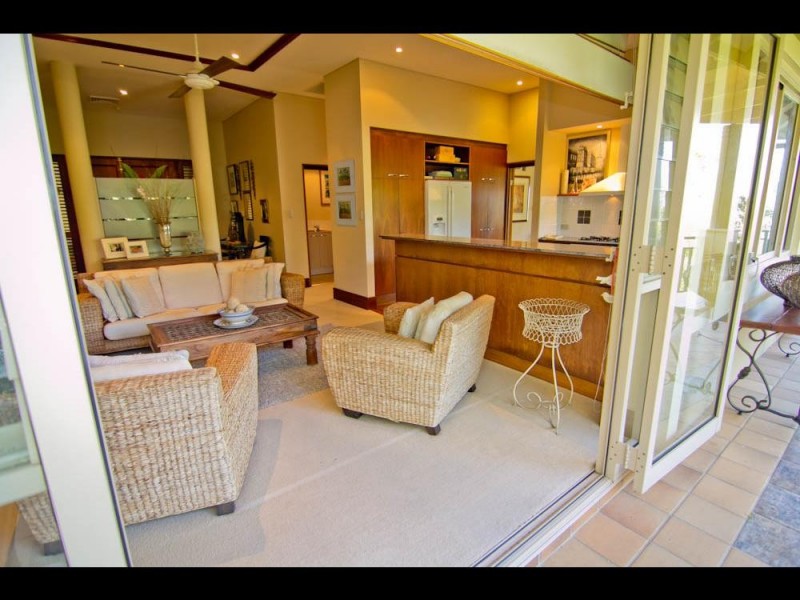 Palm Cove QLD 4879