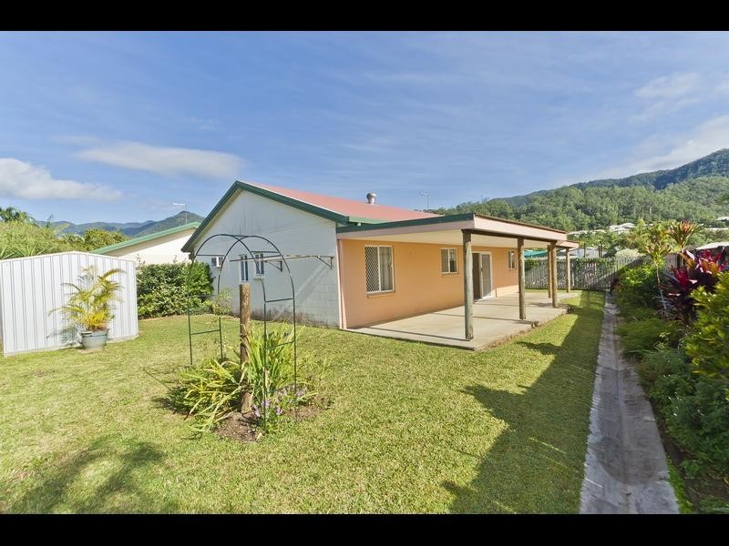 2/8 Cintra Street, Bentley Park QLD 4869