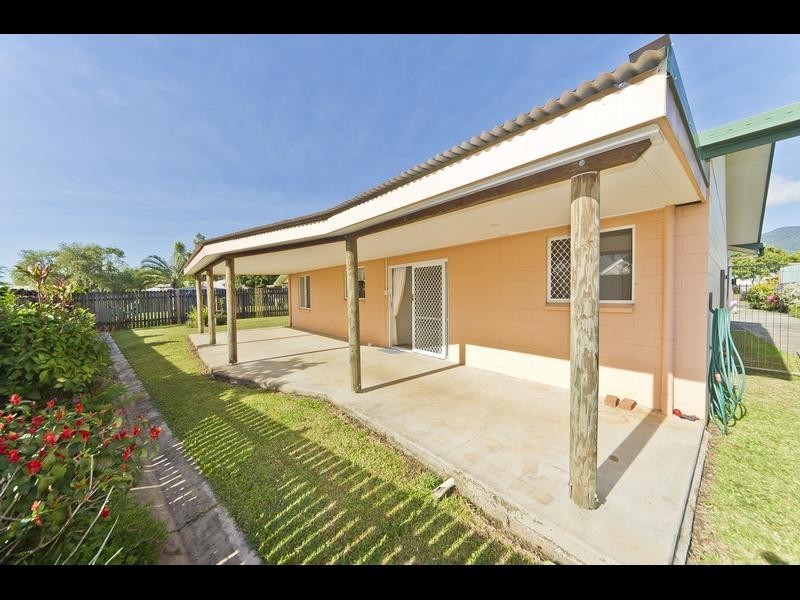 2/8 Cintra Street, Bentley Park QLD 4869