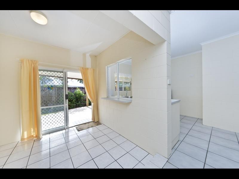 2/8 Cintra Street, Bentley Park QLD 4869